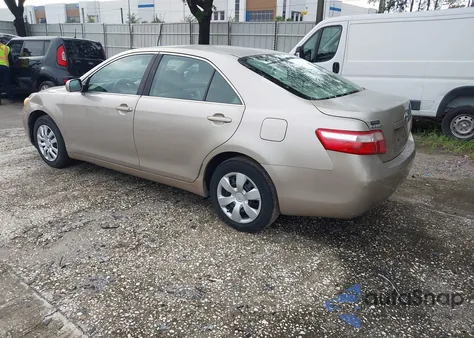 2009 Toyota Camry z USA, uszkodzony, nr VIN 4T1BE46K89U865987